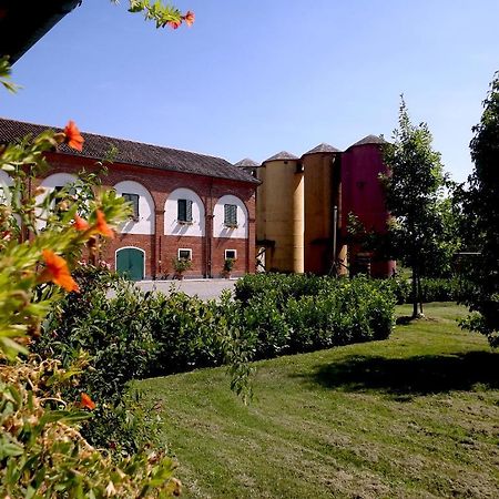 Agriturismo Cascina Nuova Villa Valenza Bagian luar foto
