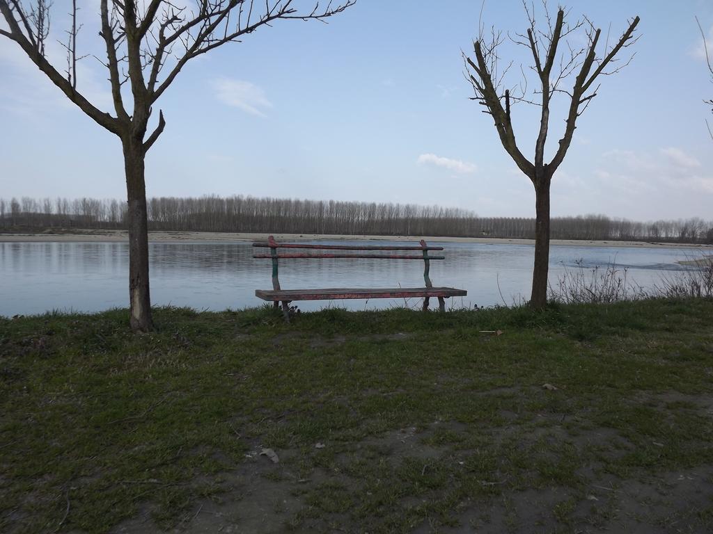 Agriturismo Cascina Nuova Villa Valenza Bagian luar foto